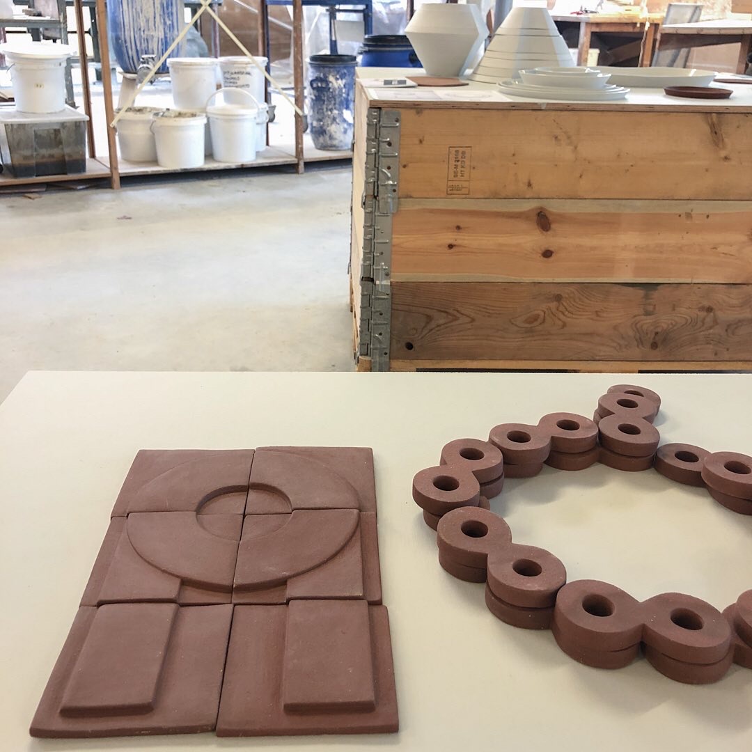 Design residency at Royal Tichelaar 2022 - Renewable Sea silt ceramics made from sea silt by Humade
Since 2020, Studio Humade has been investig...