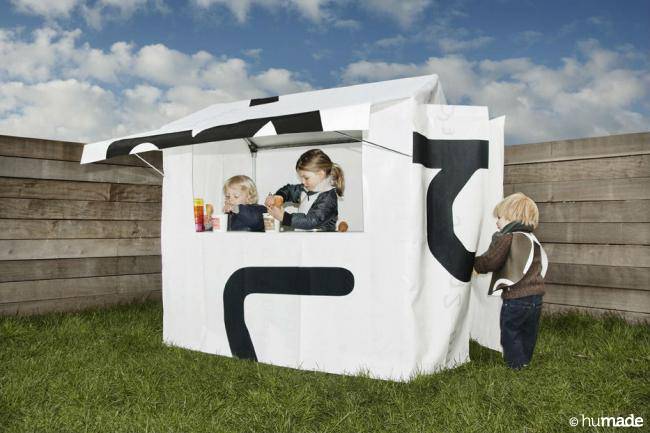 frietkot humade play house childeren fish and chips upcycled material upcycled advertising screen 3 jpg